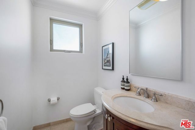 1316 Amherst Avenue 402, Los Angeles, CA 90025