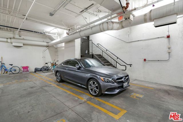 1316 Amherst Avenue 402, Los Angeles, CA 90025