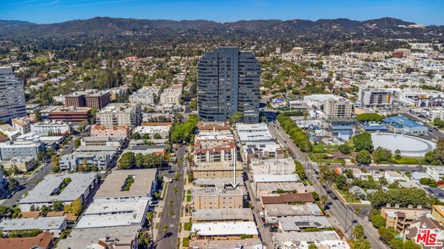 1316 Amherst Avenue 402, Los Angeles, CA 90025