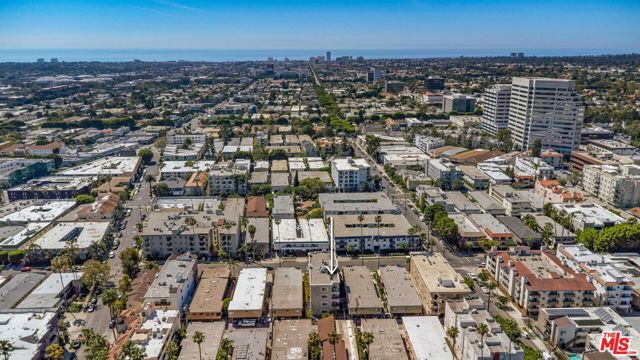 1316 Amherst Avenue 402, Los Angeles, CA 90025