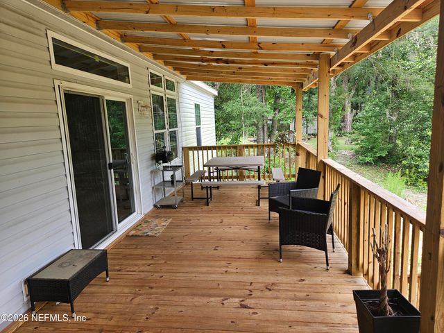 4294 BANKS Road, Middleburg, FL 32068