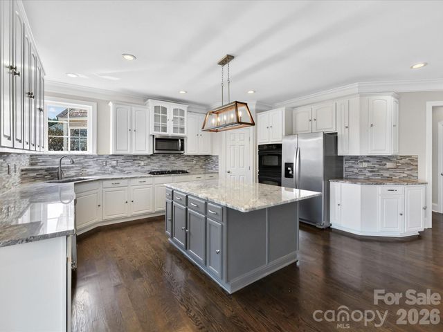 139 Corona Circle, Mooresville, NC 28117