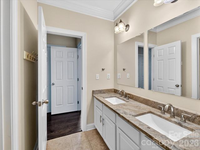 139 Corona Circle, Mooresville, NC 28117