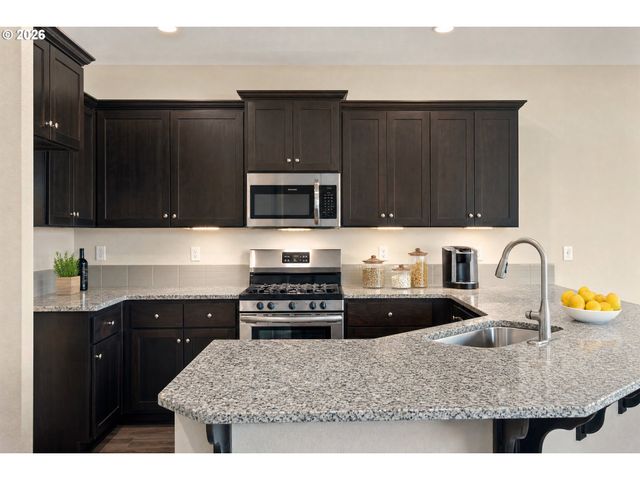 16313 Nw LIBERTY St, Portland, OR 97229
