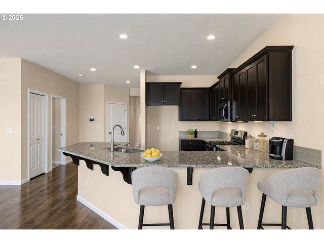 16313 Nw LIBERTY St, Portland, OR 97229