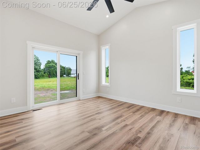 77850 Angling Road, Richmond, MI 48062