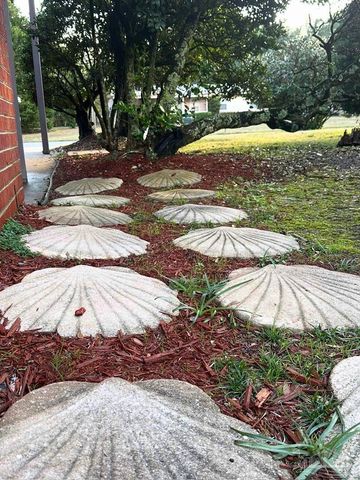 6514 Lark Ave, Milton, FL 32570