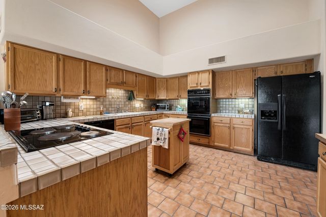 12390 E Avenida De La Vista Verde, Tucson, AZ 85749