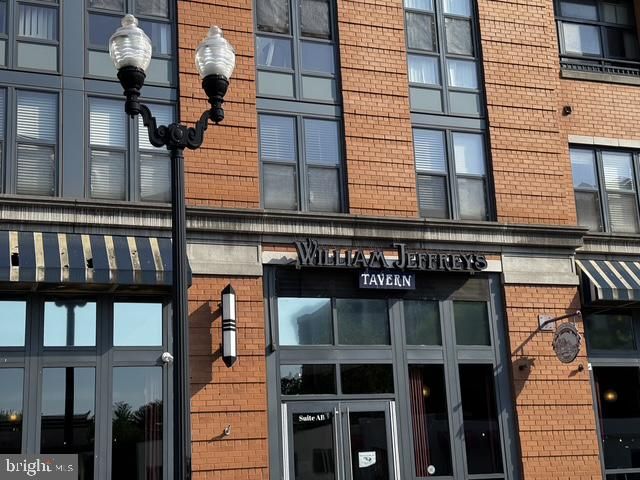 816 VEITCH ST, Arlington, VA 22204
