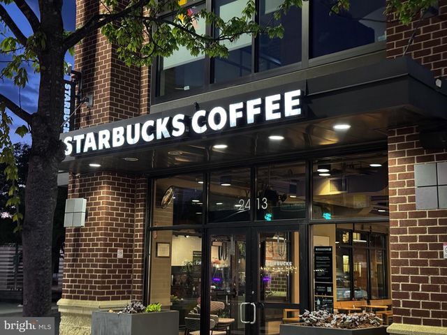 816 VEITCH ST, Arlington, VA 22204