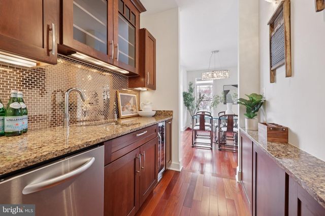 816 VEITCH ST, Arlington, VA 22204