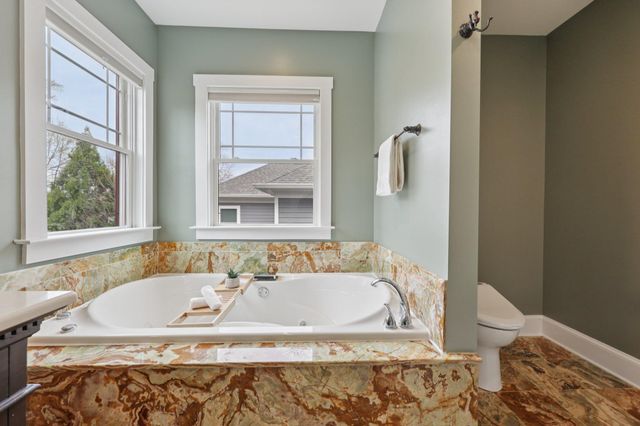 816 VEITCH ST, Arlington, VA 22204