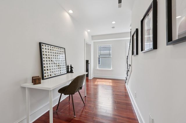816 VEITCH ST, Arlington, VA 22204