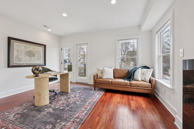 816 VEITCH ST, Arlington, VA 22204