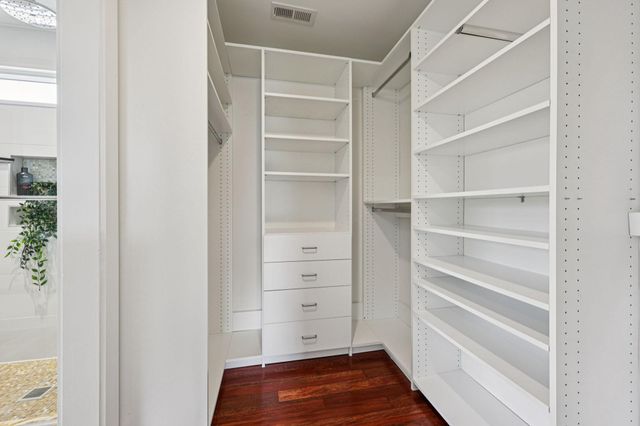 816 VEITCH ST, Arlington, VA 22204