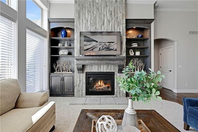15705 Canterbury Street, Overland Park, KS 66224