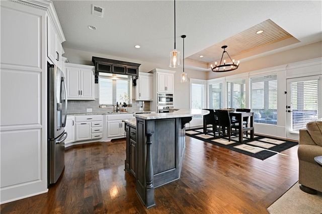 15705 Canterbury Street, Overland Park, KS 66224