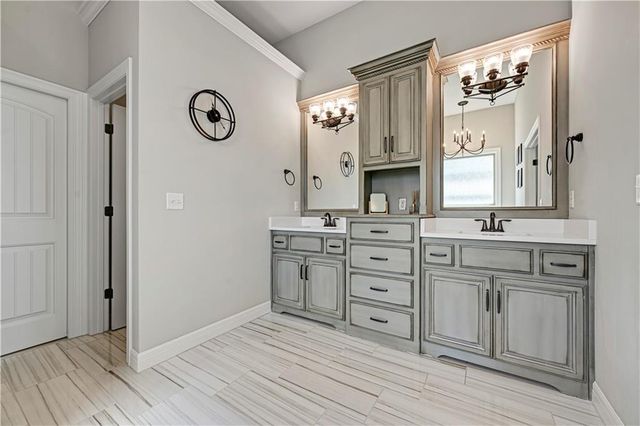 15705 Canterbury Street, Overland Park, KS 66224