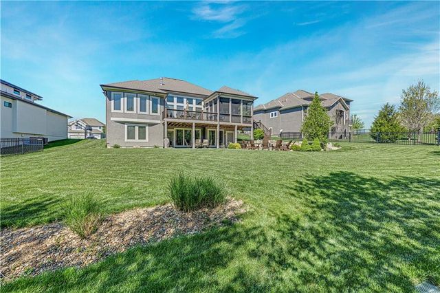 15705 Canterbury Street, Overland Park, KS 66224