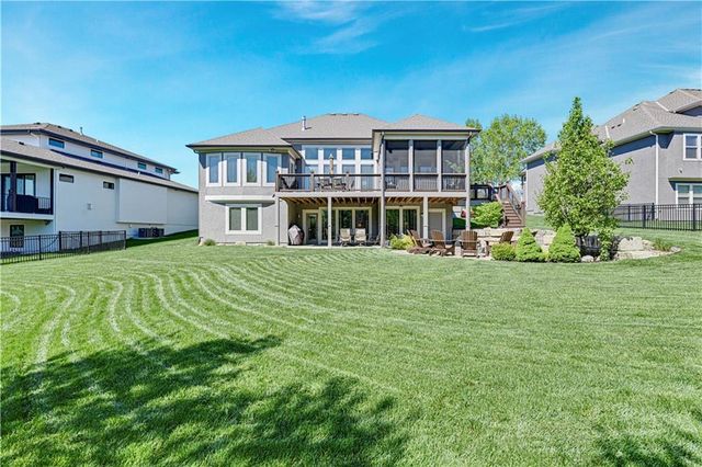 15705 Canterbury Street, Overland Park, KS 66224