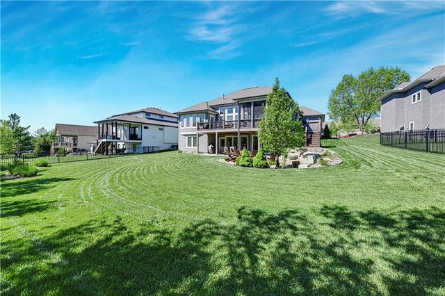 15705 Canterbury Street, Overland Park, KS 66224
