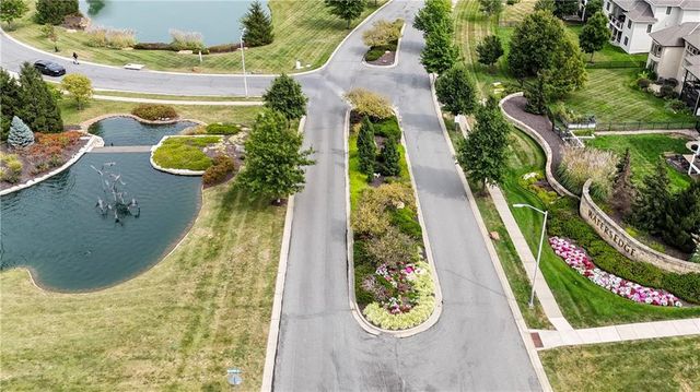 15705 Canterbury Street, Overland Park, KS 66224