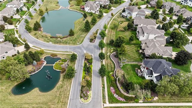 15705 Canterbury Street, Overland Park, KS 66224