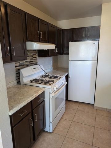 644 Wesley Avenue, Muskegon, MI 49442