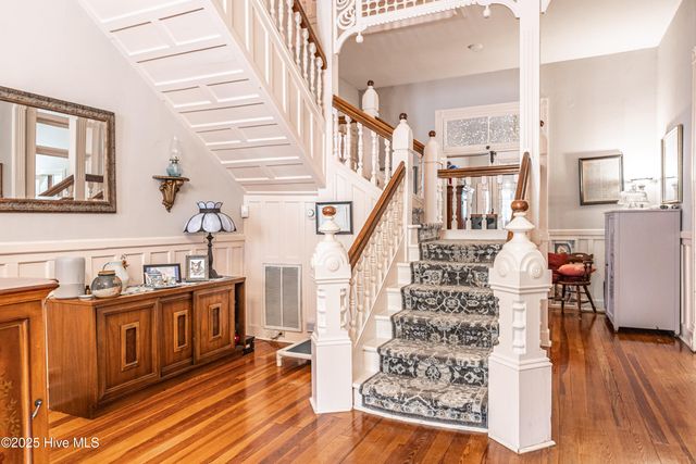 301 Mcreynolds Street, Carthage, NC 28327