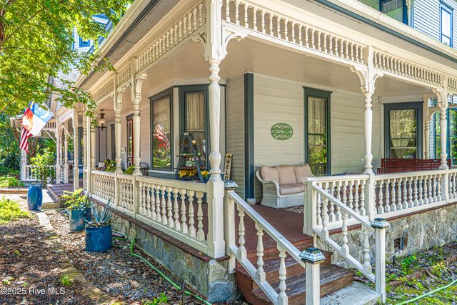 301 Mcreynolds Street, Carthage, NC 28327