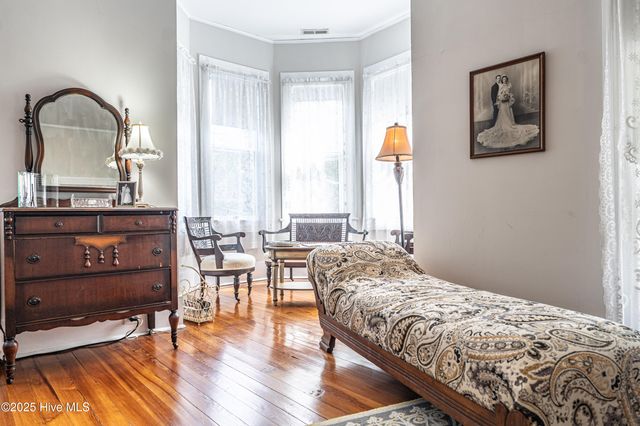 301 Mcreynolds Street, Carthage, NC 28327