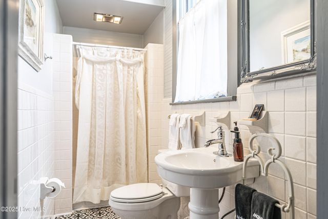 301 Mcreynolds Street, Carthage, NC 28327