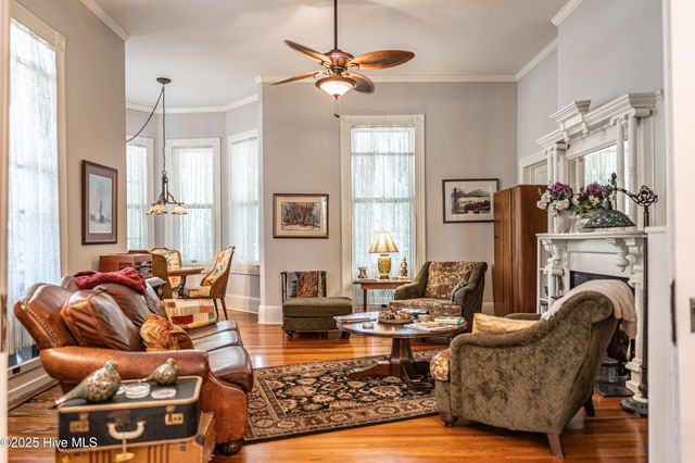 301 Mcreynolds Street, Carthage, NC 28327