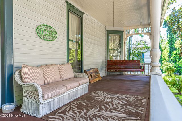 301 Mcreynolds Street, Carthage, NC 28327