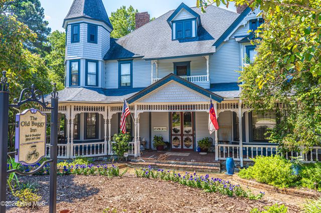 301 Mcreynolds Street, Carthage, NC 28327