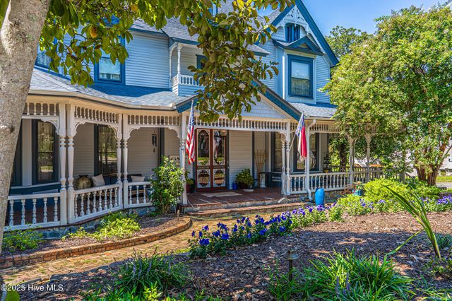 301 Mcreynolds Street, Carthage, NC 28327