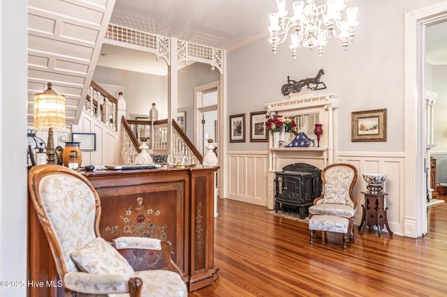 301 Mcreynolds Street, Carthage, NC 28327