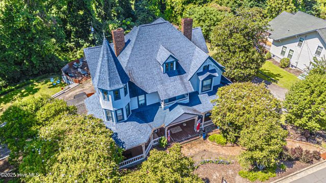 301 Mcreynolds Street, Carthage, NC 28327