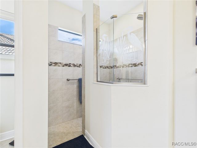 1355 W Greenmeadow Path, Hernando, FL 34442