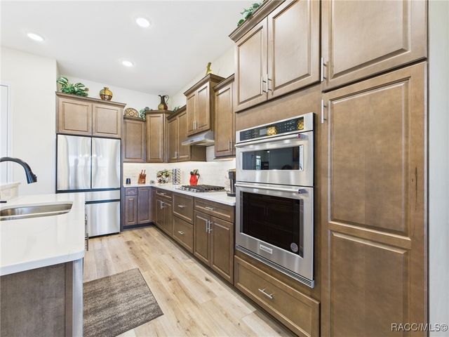 1355 W Greenmeadow Path, Hernando, FL 34442