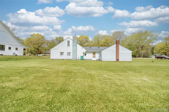 30977 West Road, Huron Charter Township, MI 48164