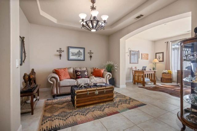 10204 Mount Olympus Valley Rd Road, Fallbrook, CA 92028