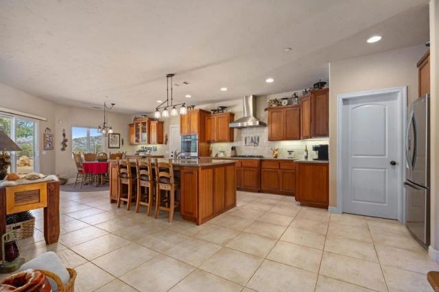 10204 Mount Olympus Valley Rd Road, Fallbrook, CA 92028