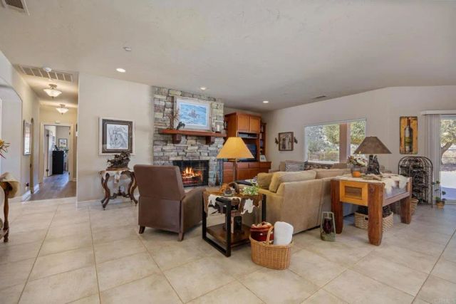 10204 Mount Olympus Valley Rd Road, Fallbrook, CA 92028