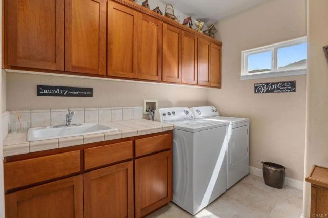 10204 Mount Olympus Valley Rd Road, Fallbrook, CA 92028