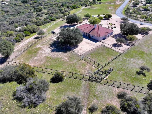 10204 Mount Olympus Valley Rd Road, Fallbrook, CA 92028