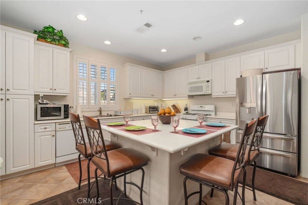 Image 8 of property listing at 1349 N Dolanna, Compton, CA 90221