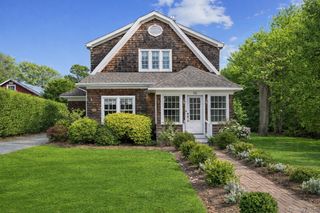 50 Lamb Avenue, Quogue, NY 11959