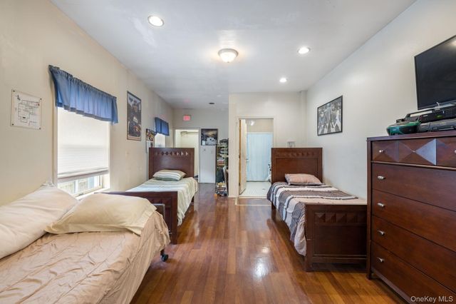 1967 Washington Avenue, Seaford, NY 11783