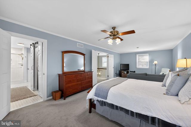 1550 DOE TRAIL LN, Yardley, PA 19067